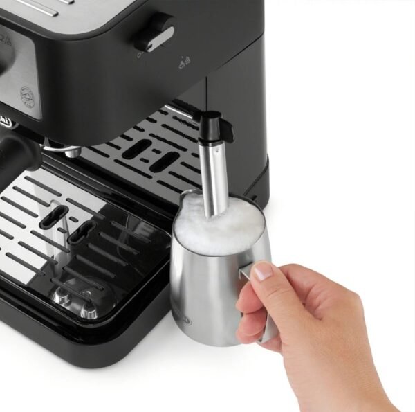 De’Longhi – Stilosa 15 Bar Pump Espresso Machine – Black and Stainless