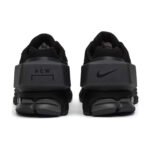 A-Cold-Wall* x Air Zoom Vomero 5 'Black'