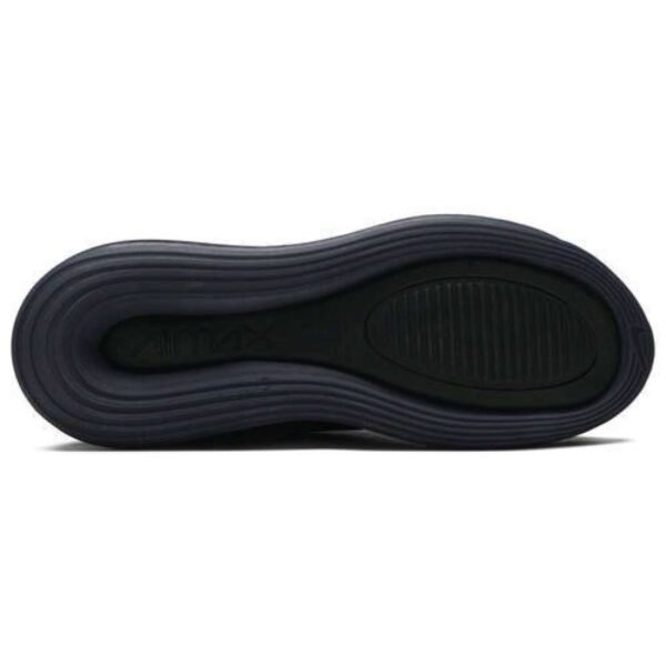 AirMaxTripleBlack_7cdf4b35-3f96-4294-a9c7-da5d3bd06074