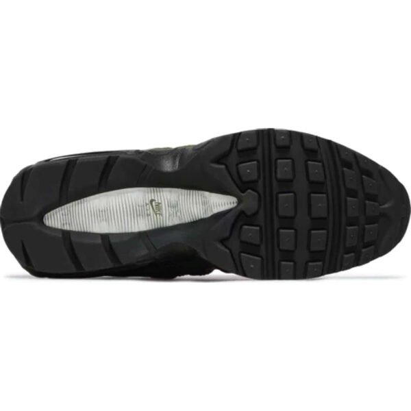 Air_Max_95_Cargo_Khaki_6b3d439b-cd0b-4d44-b71a-f5aac144f6df-1