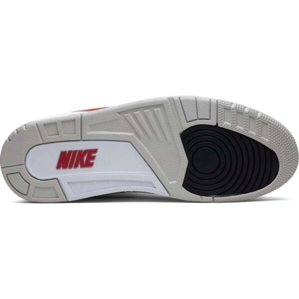 Jordan3RetroTinker_AirMax1_e8028b23-8b8f-474a-ac9d-a4bd33870eb1