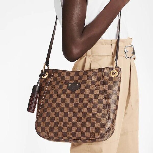 Louis Vuitton SOUTH BANK BESACE