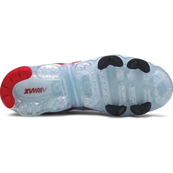 VaporMaxPlus_Chicago_238e66a6-f5f1-49d8-87cb-271ca280d8ef