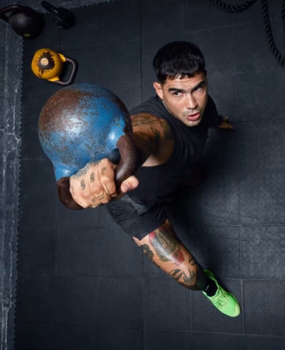 global_dropset_training_fw25_launch_mglp_navigation_card_teaser_2_d_13e1e2292e