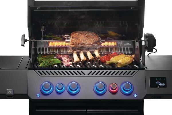 Napoleon Phantom Prestige 500 Connected Gas Grill
